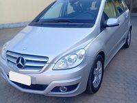 Usata Mercedes B180 Premium 108 CV (79 kW) 2011 Grigio Monovolume