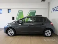 Usata Peugeot 208 82 CV (60 kW) 2013 Grigio Utilitaria