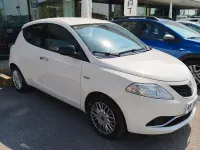 Usata Lancia Ypsilon Gold 69 CV (50 kW) 2018 Bianco Utilitaria