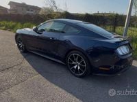 Usata Ford Mustang Fastback 291 CV (214 kW) 2020 Blu Coupé