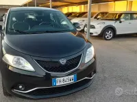 Usata Lancia Ypsilon 69 CV (50 kW) 2017 Nero Utilitaria