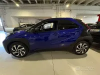 Usata Toyota Aygo X Trend 72 CV (52 kW) 2023 Blu SUV