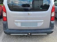 Gebraucht Peugeot Partner 120 PS (88 kW) 2015 Van / Kleinbus