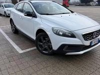 Occasion Volvo V40 CC Momentum 120 ch (88 kW) 2016 Blanc Break