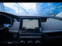 Usata Renault Zoe Zen 80 kW (109 CV) 2020 Grigio chiaro Utilitaria