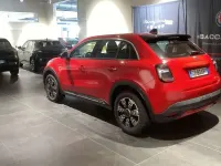 Usata Fiat 600 145 CV (106 kW) 2025 Rosso SUV
