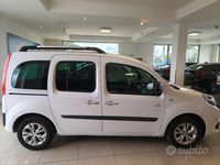 Usata Renault Kangoo 110 CV (80 kW) 2015 Grigio Monovolume