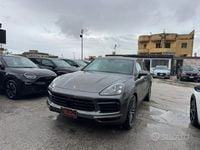 Usata Porsche Cayenne 2019 Grigio scuro SUV