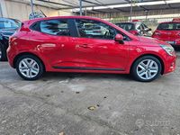 Usata Renault Clio V Business 101 CV (74 kW) 2022 Rosso Utilitaria