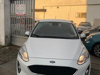 Usata Ford Fiesta Trend 85 CV (62 kW) 2020 Bianco Utilitaria