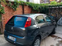 Usata Fiat Grande Punto Active 77 CV (56 kW) 2010 Nero Utilitaria