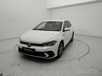 Usata VW Polo R-line 95 CV (69 kW) 2023 Bianco Utilitaria