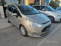 Usata Ford B-MAX Titanium 95 CV (69 kW) 2013 Beige Monovolume