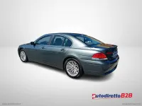 Usata BMW 735 272 CV (200 kW) 2002 Grigio metalizzato Berlina