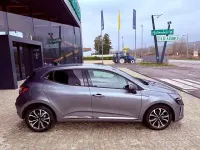 Usata Renault Clio V Techno 90 CV (66 kW) 2025 Grigio scuro Berlina
