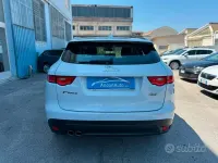 Usata Jaguar F-Pace 180 CV (132 kW) 2018 Bianco SUV