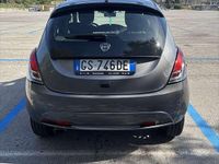 Usata Lancia Ypsilon S 69 CV (50 kW) 2024 Grigio Utilitaria