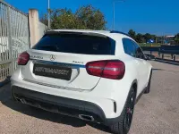 Usata Mercedes GLA220 Premium 136 CV (100 kW) 2018 Bianco SUV