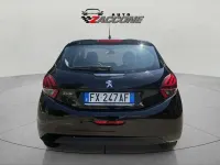 Begagnad Peugeot 208 Allure 83 HK (61 kW) 2019 Other Halvkombi