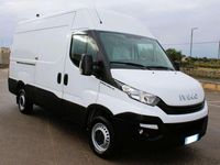 Usata Iveco 35.12 120 CV (88 kW) 2018 Bianco Furgone