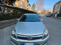 Usata Opel Astra 2006 Grigio Berlina
