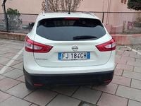 Usata Nissan Qashqai 131 CV (96 kW) 2017 Bianco SUV
