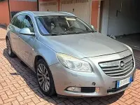 Usata Opel Insignia Cosmo 131 CV (96 kW) 2011 Station wagon