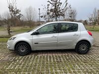 Usata Renault Clio II 75 CV (55 kW) 2011 Grigio Berlina
