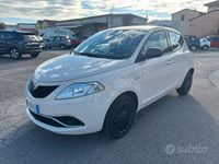 Usata Lancia Ypsilon 69 CV (50 kW) 2018 Bianco Utilitaria