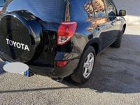 Usata Toyota RAV4 136 CV (100 kW) 2006 SUV