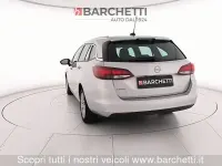 Usata Opel Astra Business Elegance 105 CV (77 kW) 2022 Argento Utilitaria