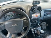 Usata Jeep Patriot 130 CV (95 kW) 2010 Bianco SUV