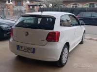 Usata VW Polo Comfortline 75 CV (55 kW) 2012 Bianco Utilitaria