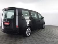 Usata Hyundai Staria 177 CV (130 kW) 2023 Abyss black Monovolume