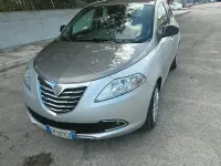 Usata Lancia Ypsilon Platinum 85 CV (62 kW) 2012 Grigio Utilitaria
