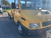 Usata Iveco Daily 116 CV (85 kW) 1993 Giallo