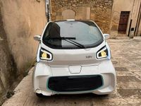 Usata XEV Yoyo 14 kW (20 CV) 2023 Bianco Utilitaria