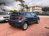 Usata Renault Captur Intens 101 CV (74 kW) 2020 Blu SUV