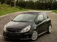 Usata Opel Corsa 69 CV (50 kW) 2007 Nero Utilitaria