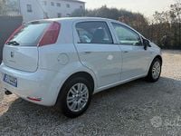 Usata Fiat Punto Evo Emotion 77 CV (56 kW) 2017 Bianco Utilitaria