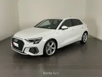 Usata Audi A3 S-Line 116 CV (85 kW) 2024 Bianco ghiaccio metallizzato Berlina