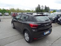 Usata Dacia Sandero Expression 101 CV (74 kW) 2024 Nero Berlina