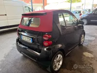 Usata Smart ForTwo Cabrio Pulse 71 CV (52 kW) 2011 Nero Cabrio