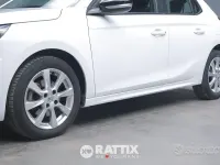 Usata Opel Corsa Edition 101 CV (74 kW) 2022 Jade white Utilitaria