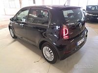 Usata VW up! move up! 75 CV (55 kW) 2018 Nero Utilitaria