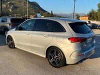 Usata Mercedes 200 Premium 150 CV (110 kW) 2019 Grigio Utilitaria