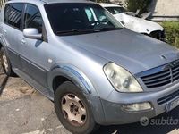 Usata Ssangyong (KGM) Rexton 164 CV (120 kW) 2007 Grigio SUV