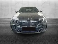 Usata BMW 520 M Sport 197 CV (144 kW) 2024 Grigio Station wagon