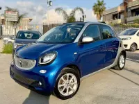 Usado Smart ForFour Passion 90 CV (66 kW) 2019 Azul Utilitario
