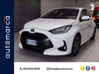 Usata Toyota Yaris Hybrid Business Edition 116 CV (85 kW) 2022 Bianco Berlina